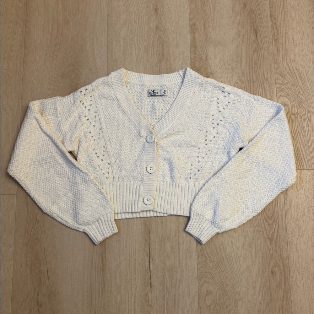 Hollister Cream Cardigan Sweater - Picture 4 of 8